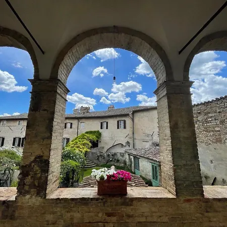 L'orto Degli Angeli מלון בוואניה